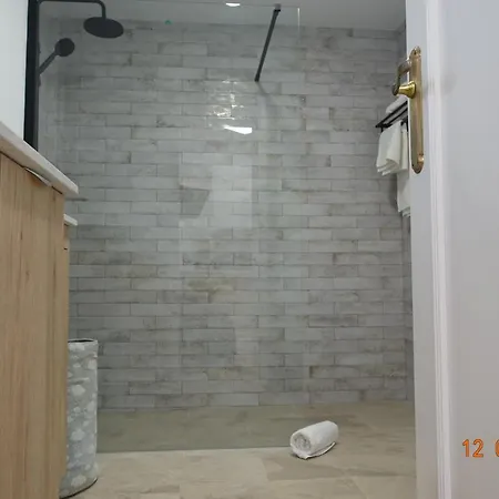 Appartement Santa Barbara - 200 M To The El Albir