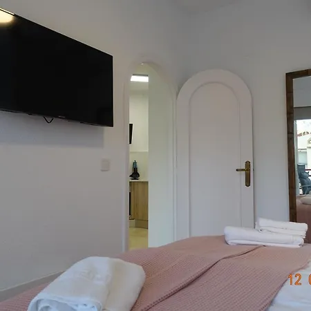 Appartement Santa Barbara - 200 M To The El Albir