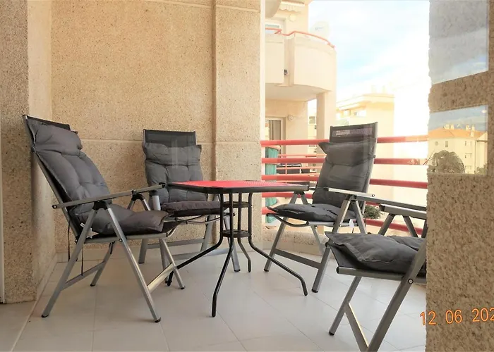Apartment Santa Barbara - 200 M To The El Albir